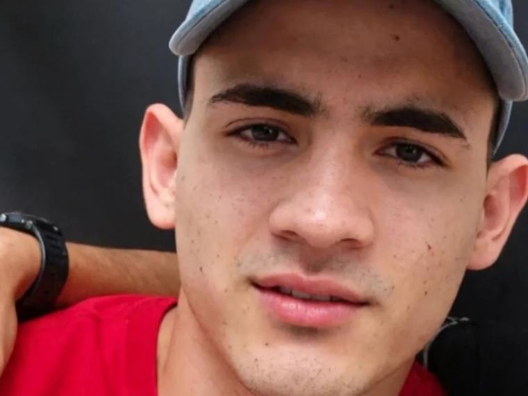 “Entiendo la situación, pero es mi hijo”: qué dijo la madre del delincuente que entró a robar a una joyería y murió de un disparo en la cara