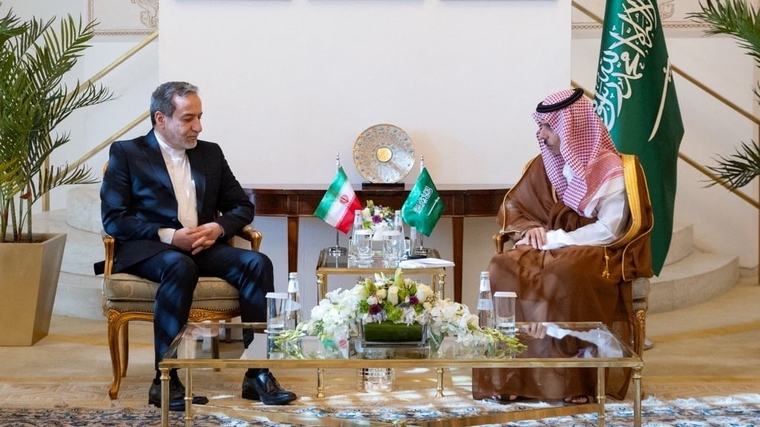 Arabia Saudita activó contactos con Irán y Pakistán para contener la escalada de tensiones entre Teherán y Washington