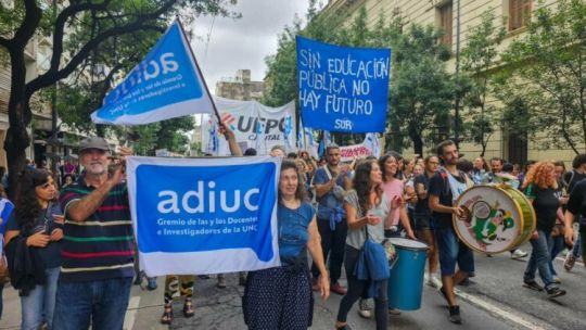 Paro de los docentes universitarios: "No fue una oferta, fue una provocación"