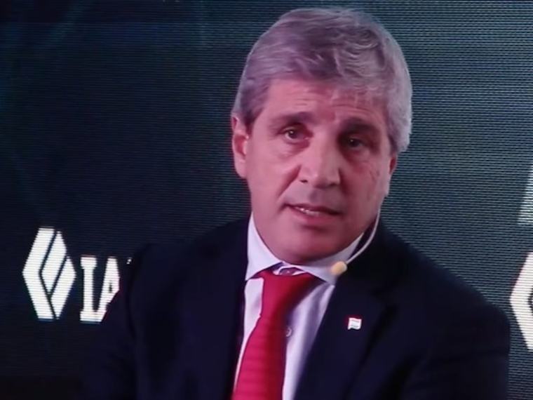 Caputo justificó la estrategia de Milei para acorralar a las petroleras en Malvinas: “Nadie puede estar en contra”