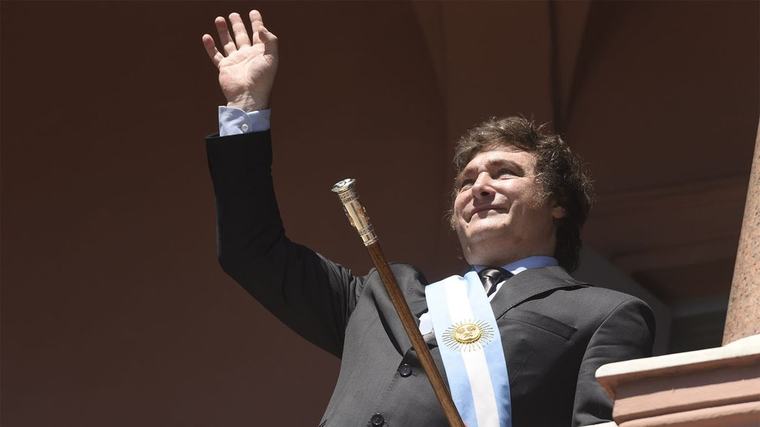 La "batalla cultural", una estrategia: la respuesta al por qué Milei cumplió 1.000 días en Balcarce 50 Juan Ignacio Saltiva