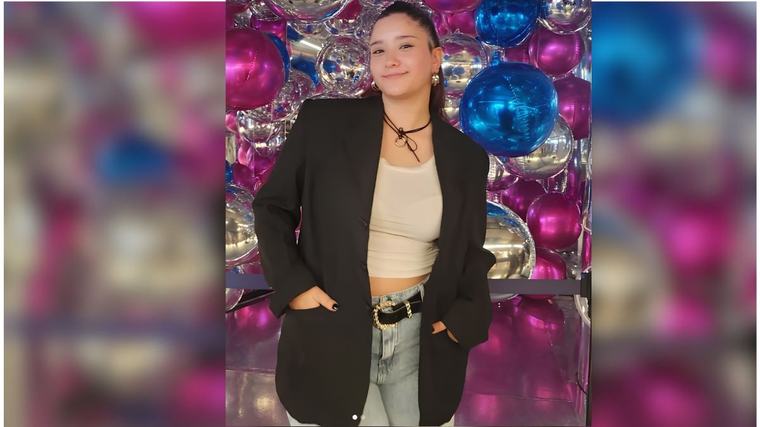 La mamá de la joven que murió en el choque de calle Colón quiere recuperar el celular con las fotos de su hija