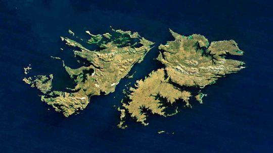 El Gobierno publicó el decreto que endurece las sanciones sobre las empresas que exploten recursos en Malvinas: qué dice el texto