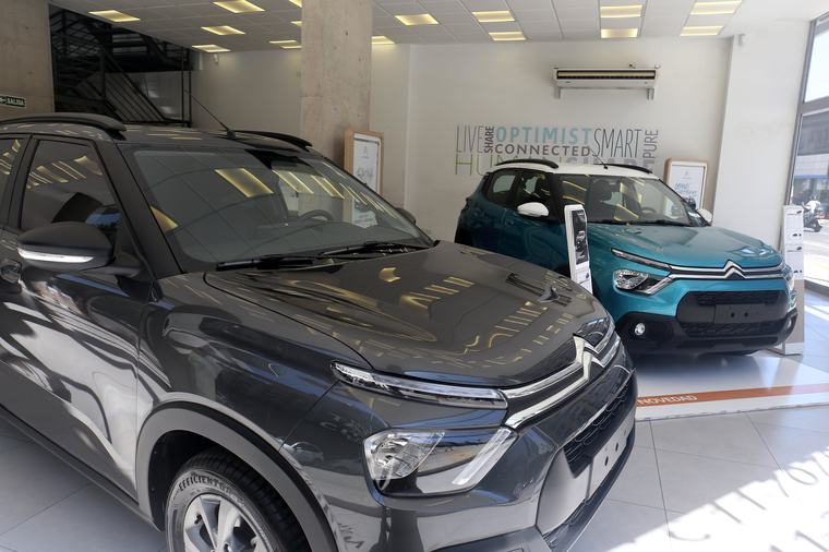 ¿Cómo funcionan los nuevos créditos UVA del Banco Nación para comprar autos?