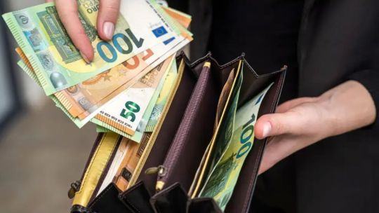 El euro blue cerró por debajo de los $1.790 este jueves 4 de septiembre