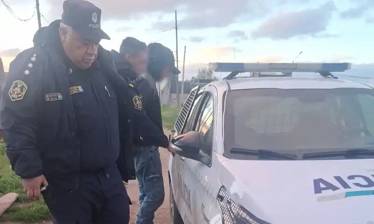 Dos detenidos por prenderle fuego a un joven en Bahía Blanca