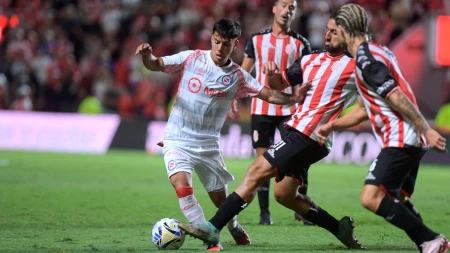 Qué canal transmite Barracas Central vs. Argentinos Juniors por el Torneo Clausura