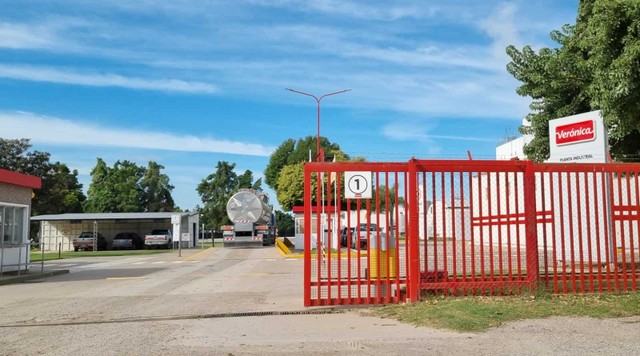Ahogada por la crisis, Lácteos Verónica vende sus dos plantas más importantes en Santa Fe