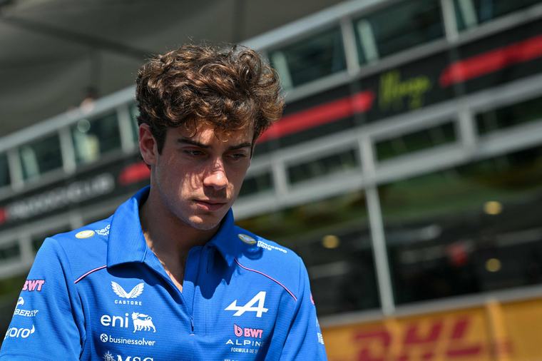 Franco Colapinto lidia en Monza con un Alpine actualizado pero desconcertante