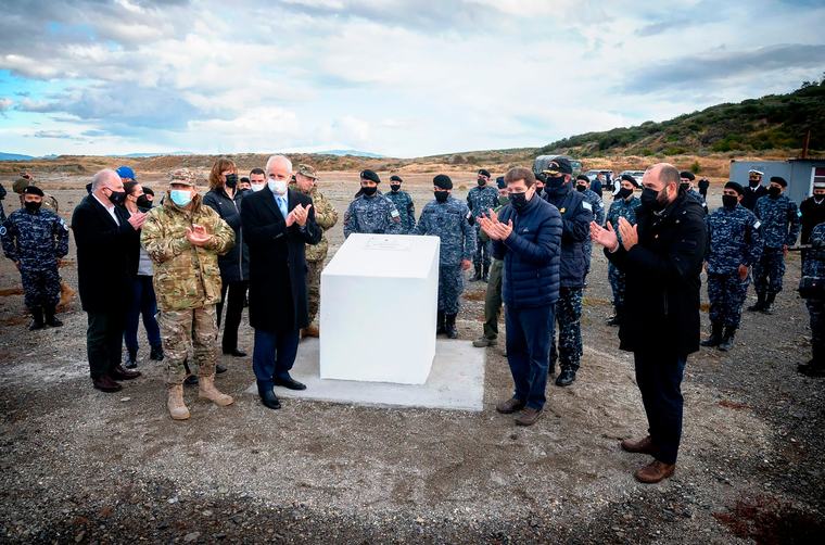 La Base Naval Integrada renueva en Ushuaia debates sobre hipótesis de conflicto y la carrera científica por la Antártida