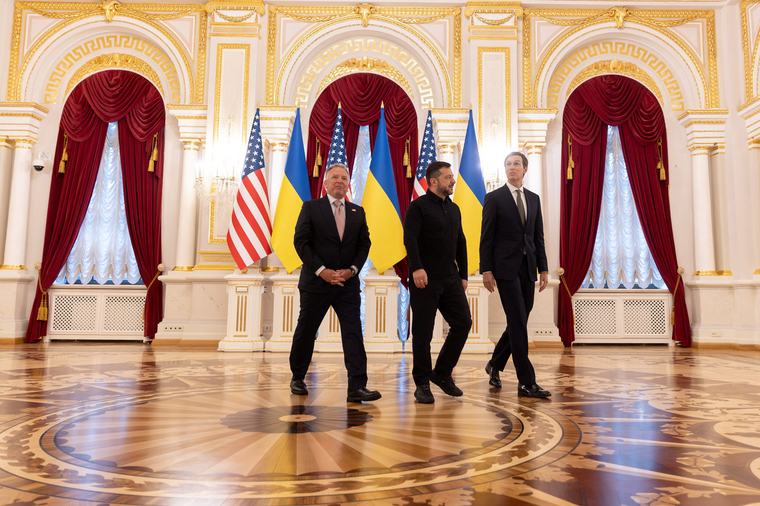 Los enviados de EEUU advirtieron que debe haber “concesiones” de Rusia y Ucrania para terminar la guerra