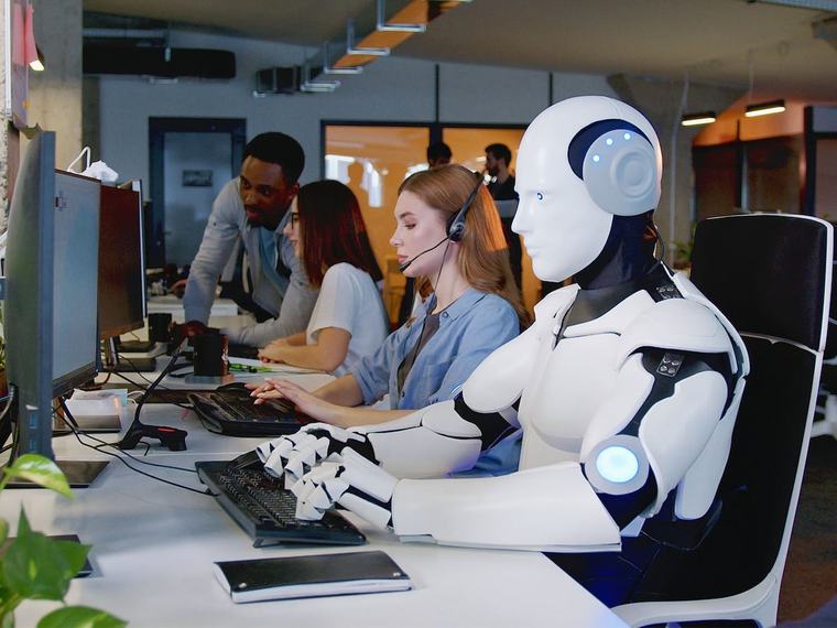 Las 7 habilidades laborales que la Inteligencia Artificial nunca va a poder reemplazar