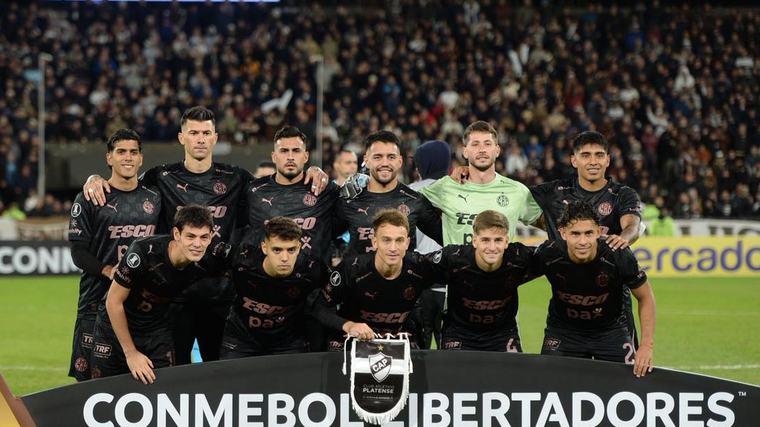 Platense busca seguir haciendo historia y visita a Fluminense por el partido de ida: hora y TV
