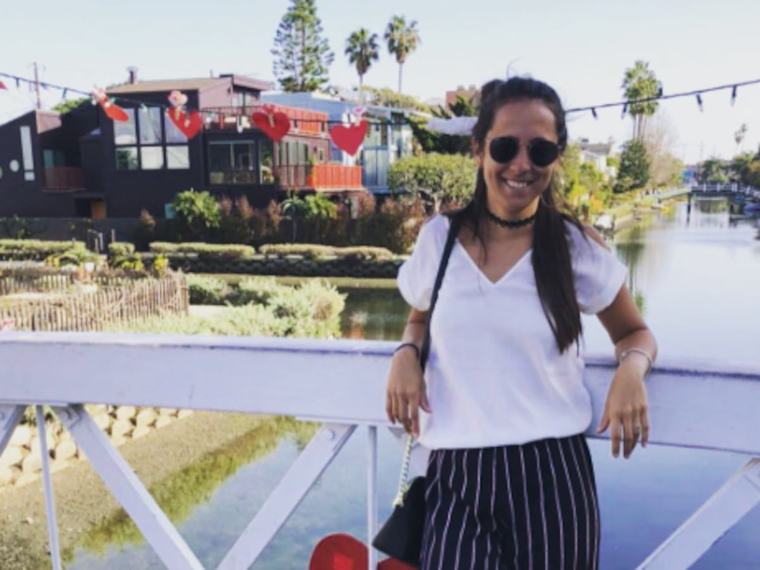 La nueva vida de Iara, la hija de Julián Weich: abrió una tienda de moda circular, estudia medicina y vive en Barcelona