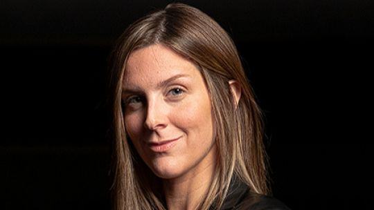 “Milei antes hablaba desde los autores que había leído, ahora justifica sus políticas con la Biblia”