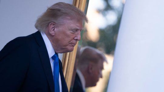 Trump avanza en su cruzada rebautizadora: propone llamar "Nueva América" al estado de Nuevo México