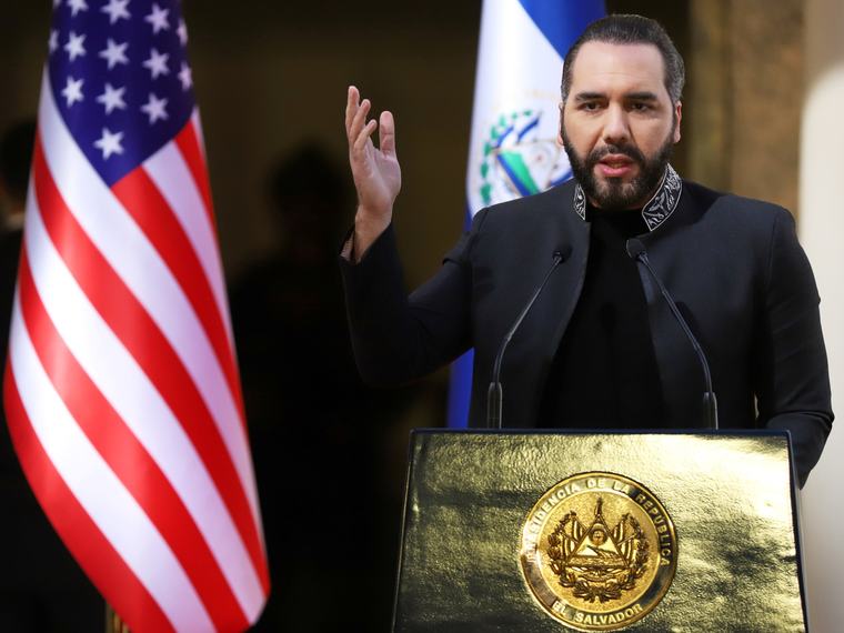 El Salvador: guiño del FMI a Bukele y pronóstico de crecimiento de 4,5% para 2026