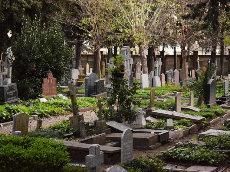 “Shakespeare en el Cementerio”: cuándo es, dónde se realiza y cuánto cuestan las entradas de este recorrido nocturno