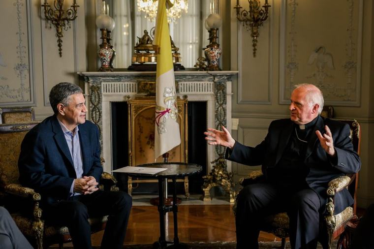 Jorge Macri se reunió con el nuncio apostólico y le transmitió su intención de reunirse con el papa León XIV