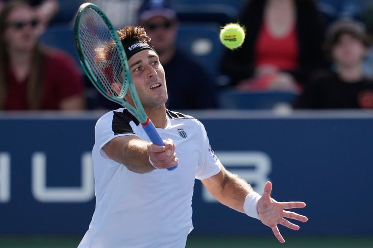 Tomás Etcheverry perdió frente a Alex Michelsen y su mejor aventura en el US Open terminó en los octavos de final