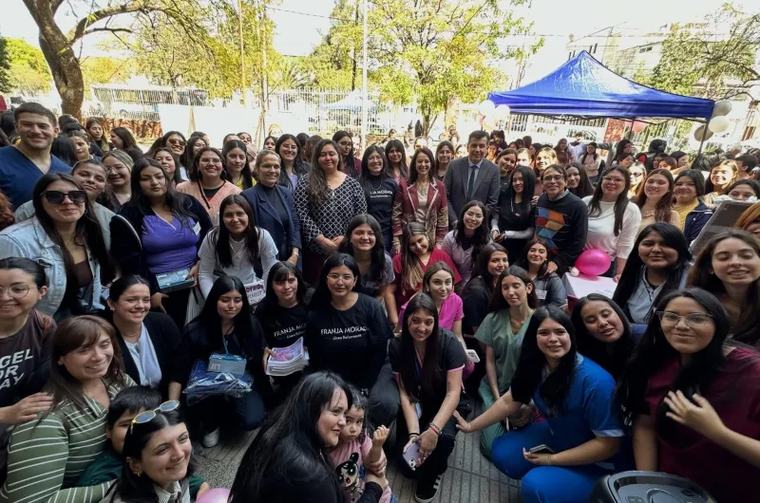 Día de la Obstetricia: la UNSE realizó una jornada de visibilización en Santiago del Estero