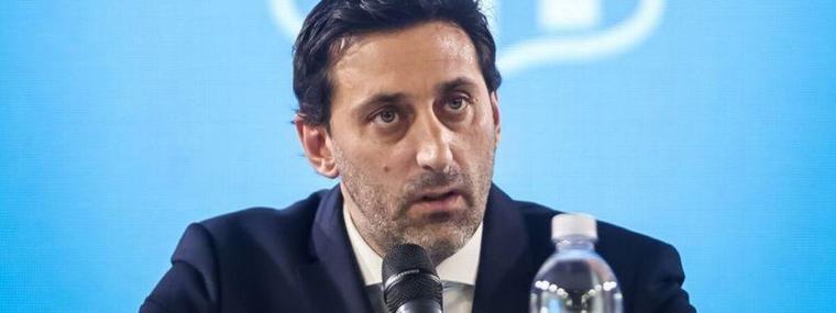 Diego Milito asumió que fue “un error” renovar a Gustavo Costas y reconoció: “Racing no puede estar en esta situación”